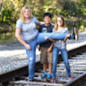 Meet your Posher, Gillian